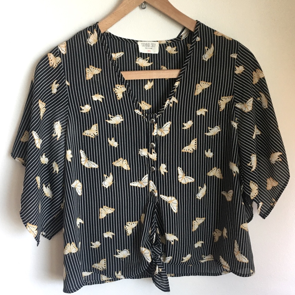 Sienna Sky cropped blouse navy blue with gold butterflies XS
